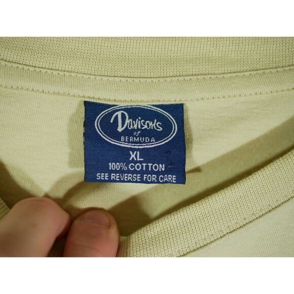 Davison's Of Bermuda T-shirt Men's XL Yellow Pirate Dive CO. Vintage - Picture 5 of 10